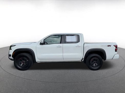 Used 2026 Nissan Frontier PRO-4X AWD/4WD image 8