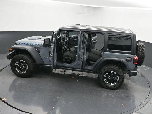 Used 2024 Jeep Wrangler Unlimited Rubicon 4xe image 65