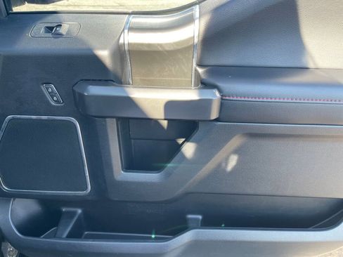 Used 2020 Ford F150 Lariat w/ Equipment Group 502A Luxury image 23