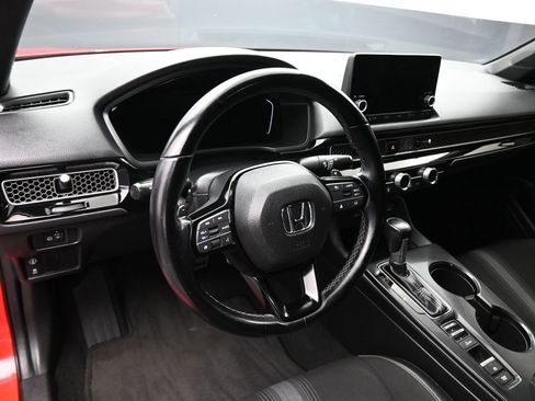 Used 2022 Honda Civic Sport image 14