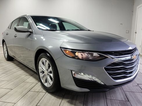 Used 2024 Chevrolet Malibu LT FWD image 7