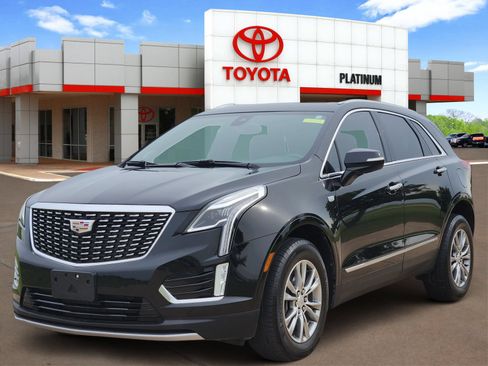 Used 2023 Cadillac XT5 Premium Luxury AWD/4WD image 2