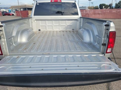 Used 2016 RAM 2500 Outdoorsman image 10