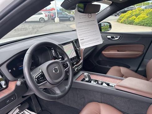 Certified 2024 Volvo XC60 T8 Plus w/ Protection Package Premier AWD/4WD image 15