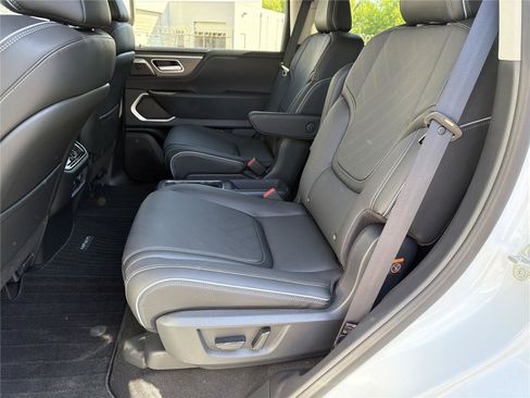 New 2026 INFINITI QX80 Luxe w/ Cargo Package AWD/4WD image 22