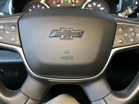 Used 2022 Chevrolet Traverse RS AWD/4WD image 22