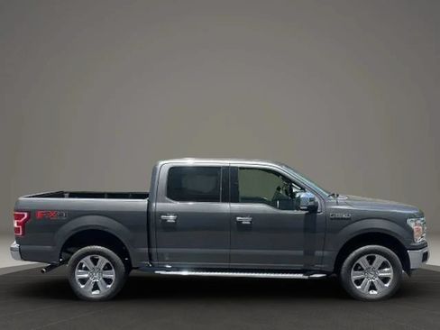 Used 2018 Ford F150 XLT w/ Equipment Group 302A Luxury AWD/4WD image 10
