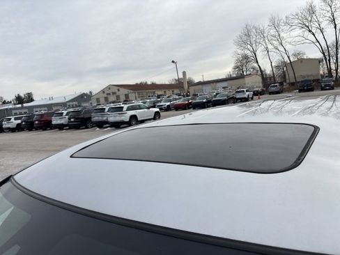 Used 2014 Honda Odyssey Touring image 9