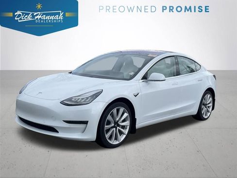 Used 2018 Tesla Model 3 Long Range image 1