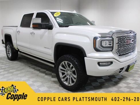 Used 2016 GMC Sierra 1500 Denali w/ Denali Ultimate Package AWD/4WD image 1