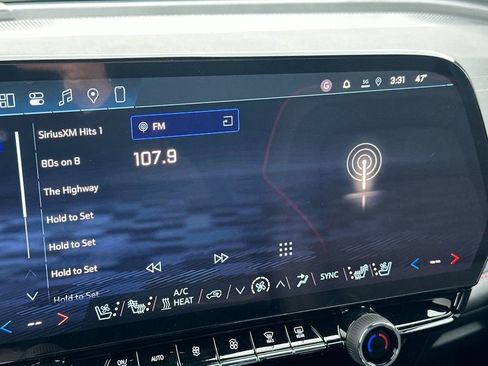 New 2026 Chevrolet Blazer EV RS w/ LPO, Blackout Package FWD image 17