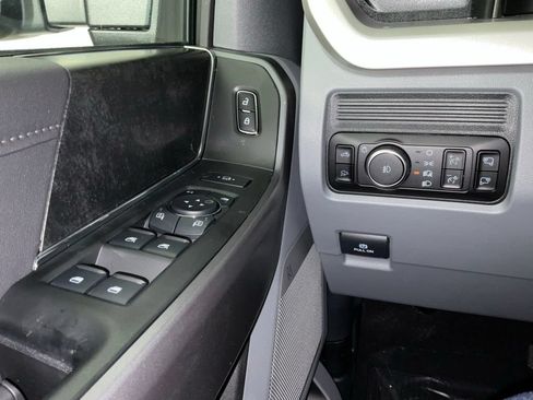 New 2027 Ford F250 XLT w/ XLT Premium Package AWD/4WD image 20