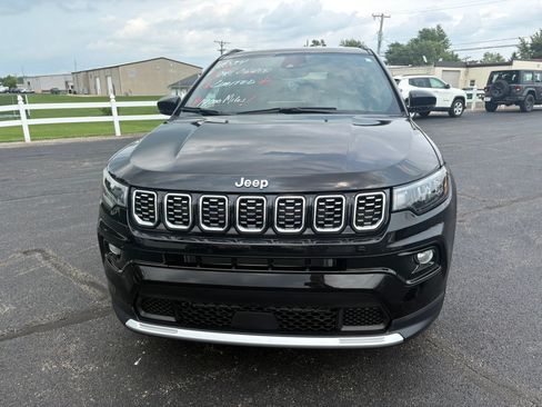 Used 2024 Jeep Compass Limited AWD/4WD image 5