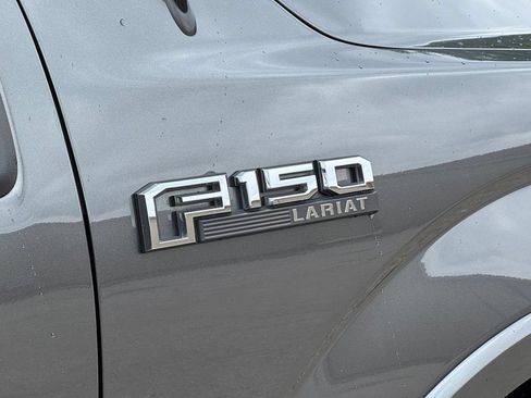 Used 2019 Ford F150 Lariat w/ Equipment Group 502A Luxury AWD/4WD image 8