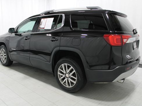 Used 2018 GMC Acadia SLE w/ Driver Alert Package I AWD/4WD image 8