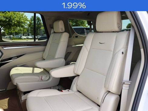 Used 2025 Cadillac Escalade Premium Luxury Platinum AWD/4WD image 39