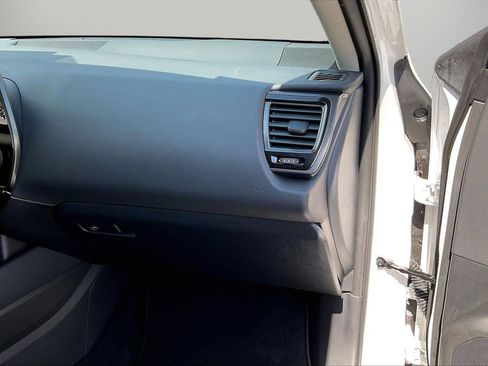 Used 2025 Lexus NX 250 FWD w/ Towing Package (2000 Lbs) image 21