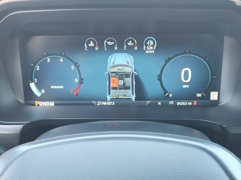 Used 2025 Ford F150 Lariat w/ Equipment Group 502A High image 17