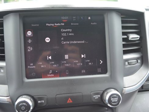 Used 2024 RAM 2500 Big Horn image 18