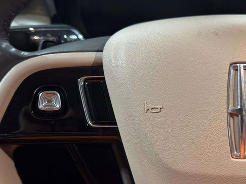 Certified 2022 Lincoln Corsair Grand Touring w/ Elements Technology Bundle image 11