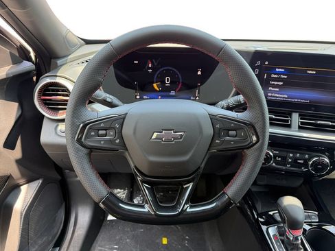 New 2026 Chevrolet Trax RS w/ Sunroof Package FWD image 12