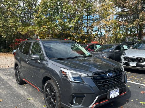 Used 2024 Subaru Forester Sport image 3