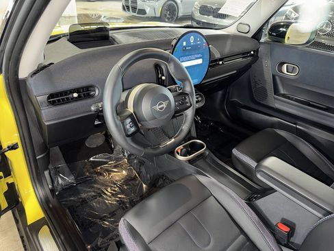 Used 2025 MINI Cooper S FWD image 15