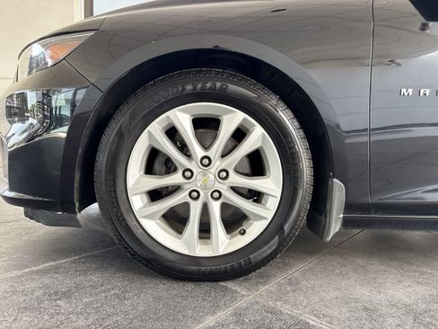 Used 2016 Chevrolet Malibu LT image 8