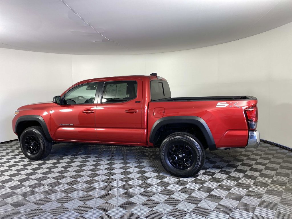 Used 2023 Toyota Tacoma SR5 w/ SX Package AWD/4WD image 5