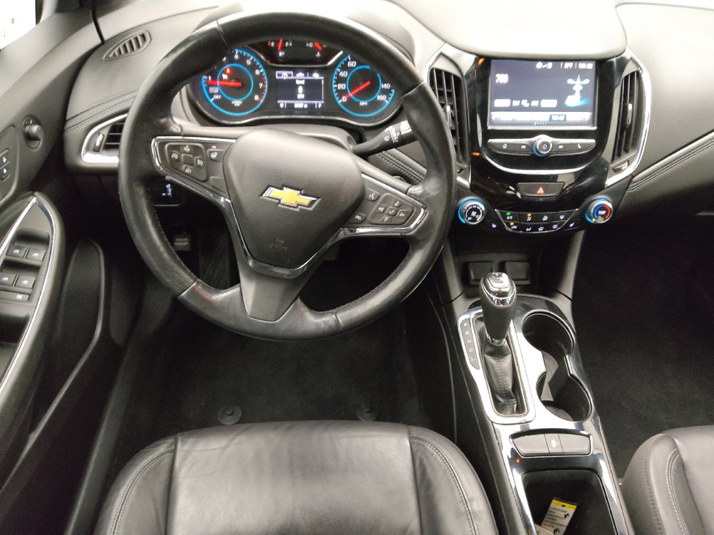 Used 2018 Chevrolet Cruze Premier w/ RS Package FWD image 22