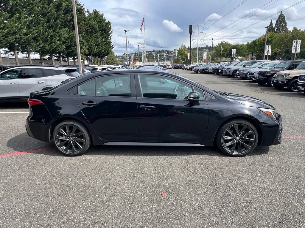 Used 2024 Toyota Corolla XSE FWD image 6