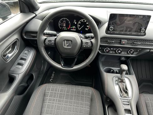 New 2025 Honda HR-V Sport image 17