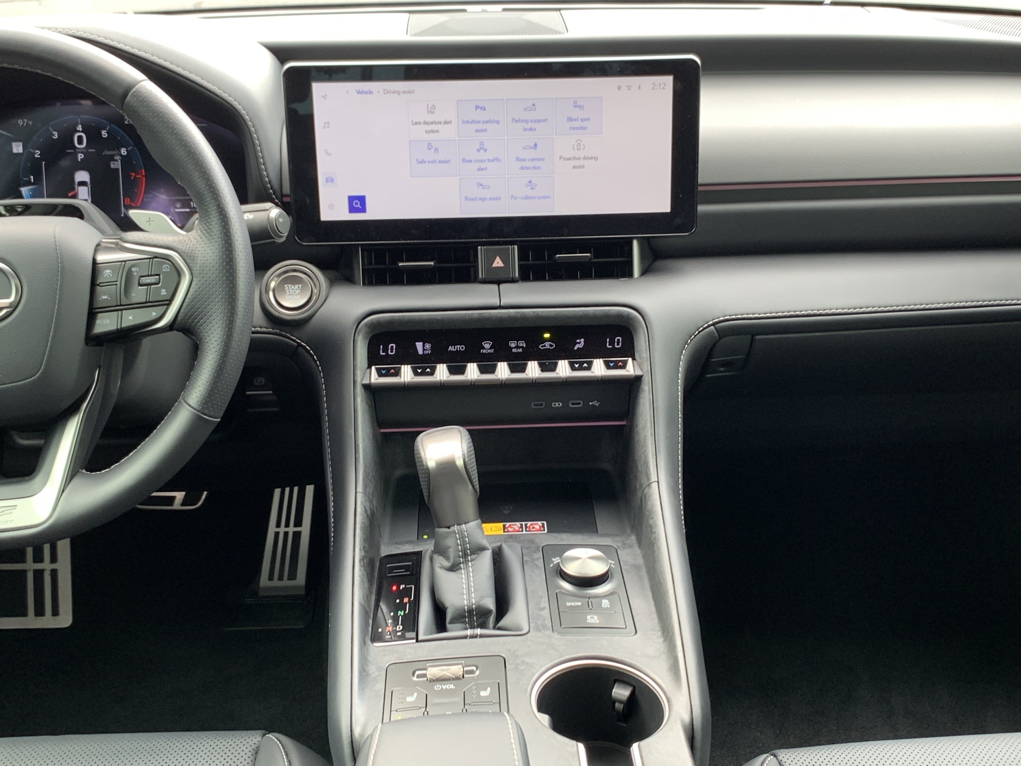 Used 2026 Lexus IS 350 F Sport w/ Technology Package RWD image 31