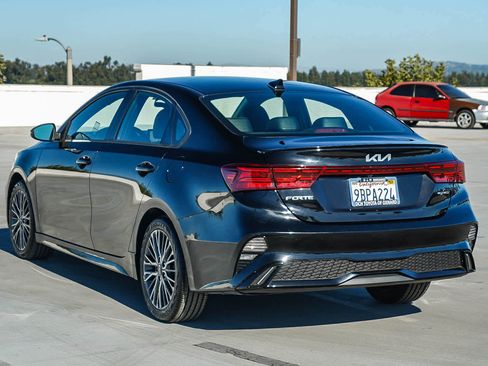 Used 2022 Kia Forte GT-Line image 7