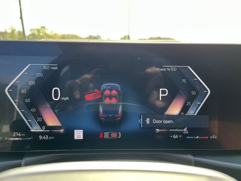 Used 2025 BMW 430i Convertible w/ Premium Package image 20