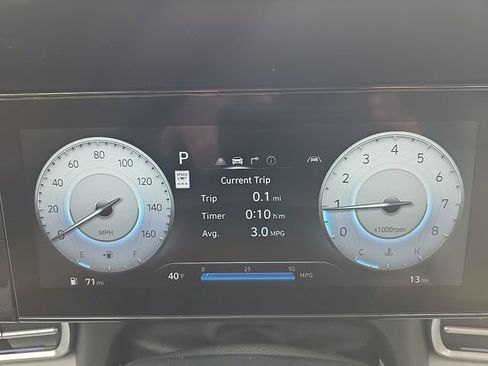 New 2026 Hyundai Elantra Limited FWD image 27