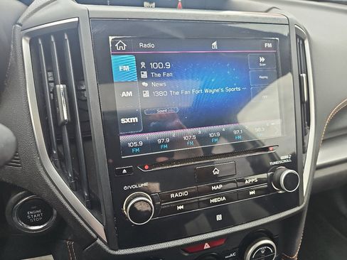 Used 2019 Subaru Crosstrek 2.0i Limited w/ Moonroof Package w/Navigation image 19