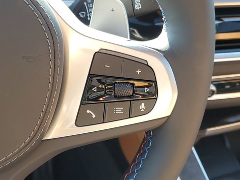 New 2026 BMW X5 M60i image 13