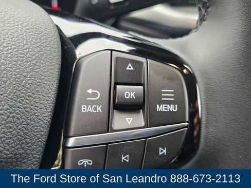 New 2025 Ford Escape SE image 23