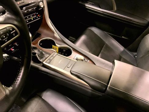 Certified 2022 Lexus RX 350 AWD w/ Premium Package image 17