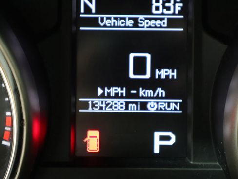 Used 2011 Jeep Grand Cherokee Laredo AWD/4WD image 32
