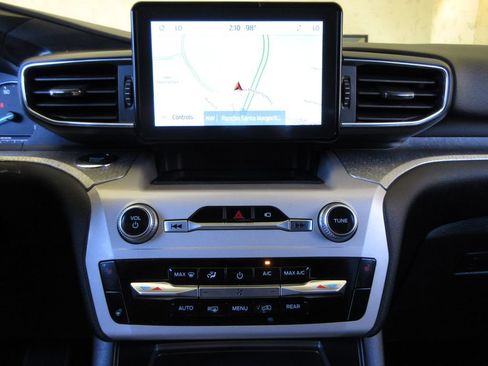 Certified 2023 Ford Explorer Timberline w/ Timberline Technology Package AWD/4WD image 18