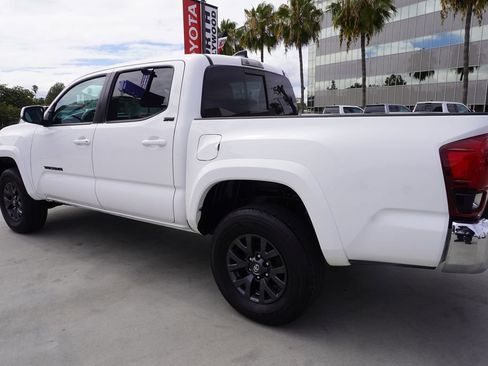 Used 2023 Toyota Tacoma SR5 RWD image 5