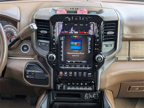 Certified 2021 RAM 2500 Limited image 17