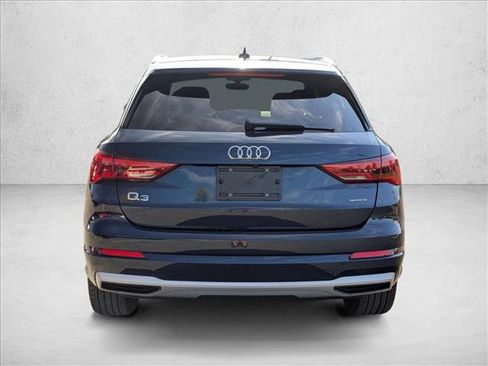 Used 2020 Audi Q3 2.0T Premium w/ Convenience Package image 7
