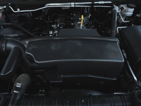 Used 2022 Chevrolet Colorado W/T w/ WT Convenience Package image 24