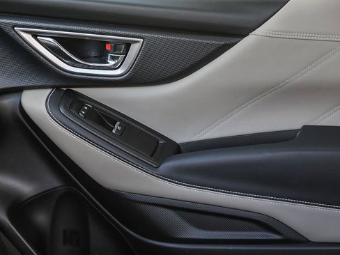 Used 2023 Subaru Forester Limited image 20