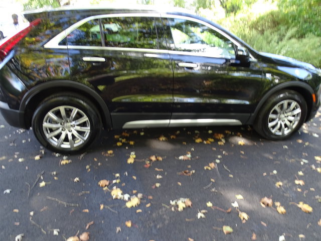 Certified 2023 Cadillac XT4 Premium Luxury AWD/4WD image 21