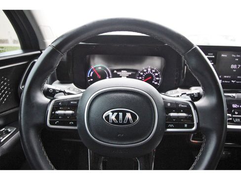Used 2021 Kia Sorento EX image 16