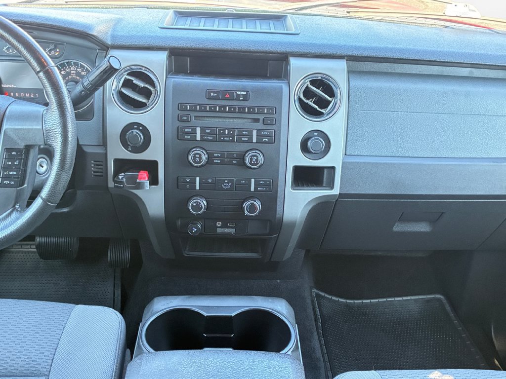 Used 2012 Ford F150 XLT w/ XLT Chrome Pkg RWD image 3